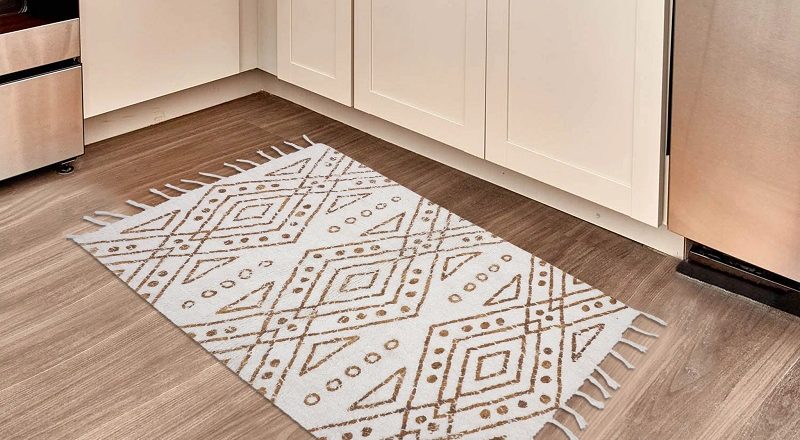 Why are area rugs a must-have object?